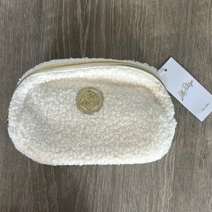 Lilly Pulitzer Cream Sherpa Cosmetic Bag with Gold Emblem